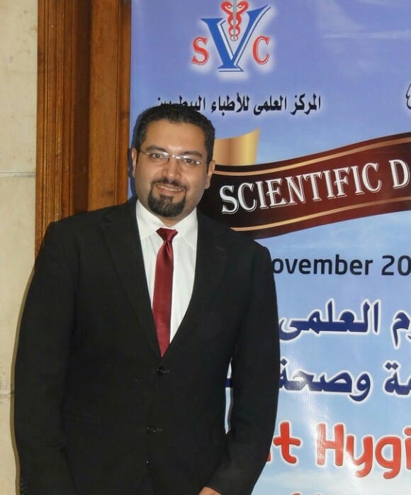 الدكتور محمد نبيل، مدير المركز العلمي بنقابة الأطباء البيطريين